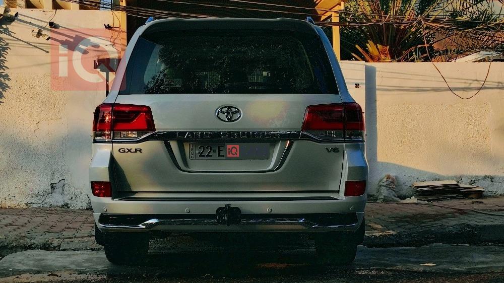 تويوتا لاندكروزر